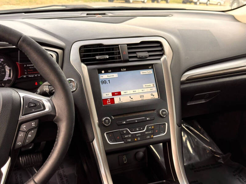 2018 Ford Fusion Hybrid SE