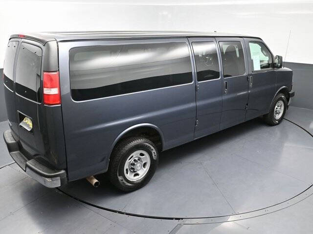 2017 Chevrolet Express LT 3500