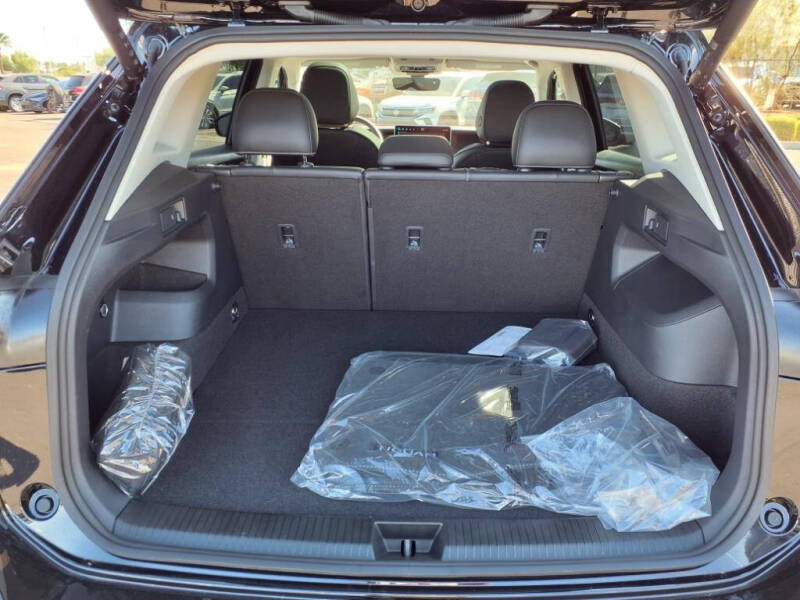 2025 Volkswagen Tiguan SE 4Motion