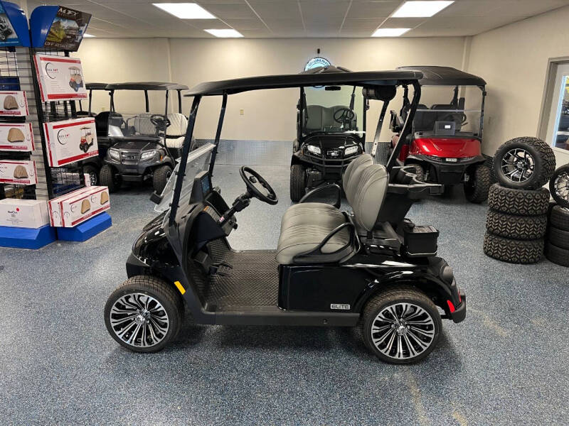 2026 E-Z-GO RXV