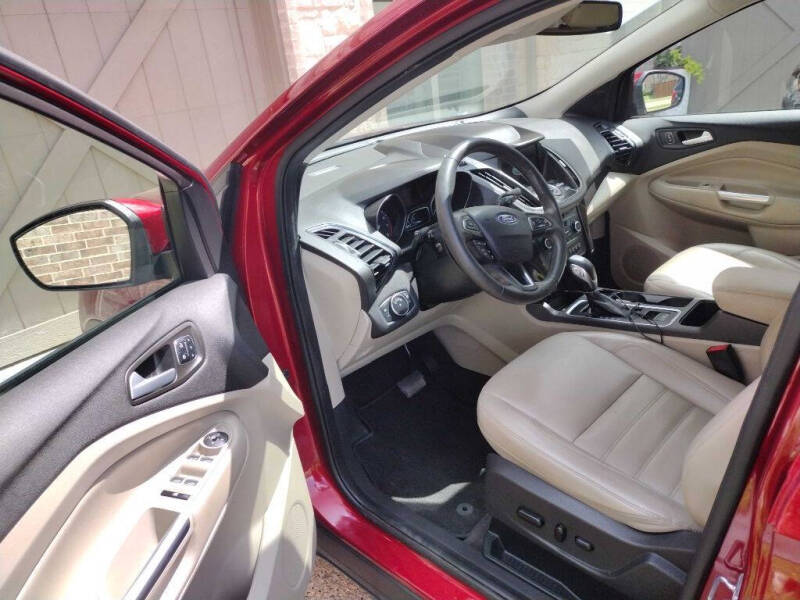 2019 Ford Escape Titanium