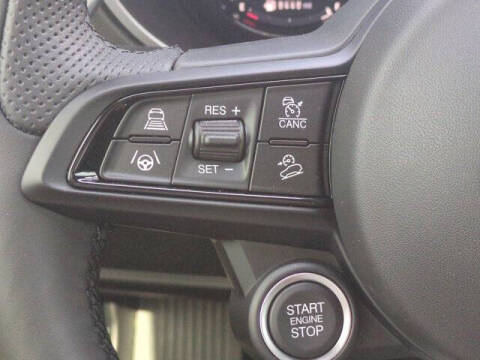 2025 Alfa Romeo Stelvio