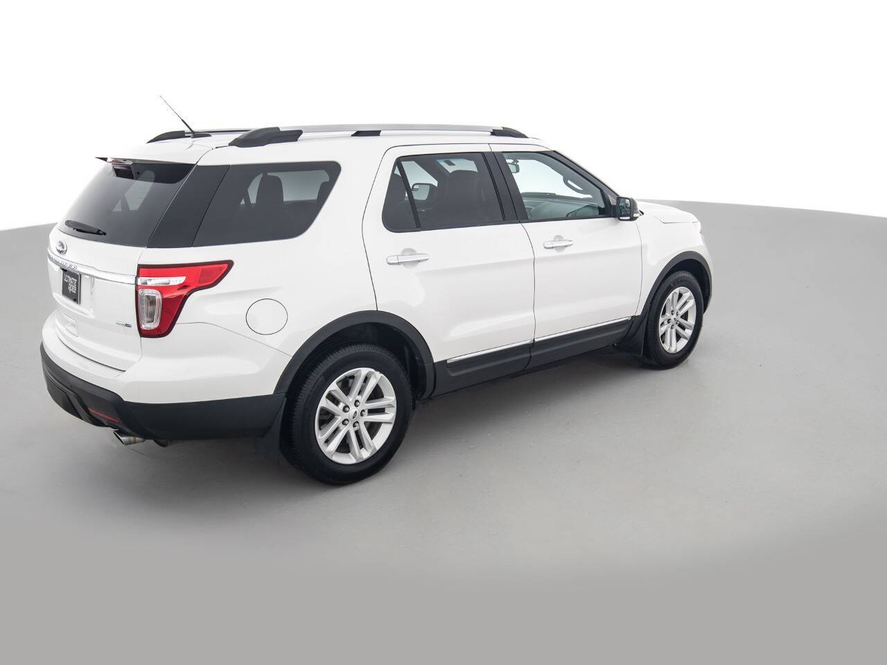 Used Car 2015 Ford Explorer  Xlt Awd 4dr Suv For Sale Under $10,000 In Coal City, Illinois