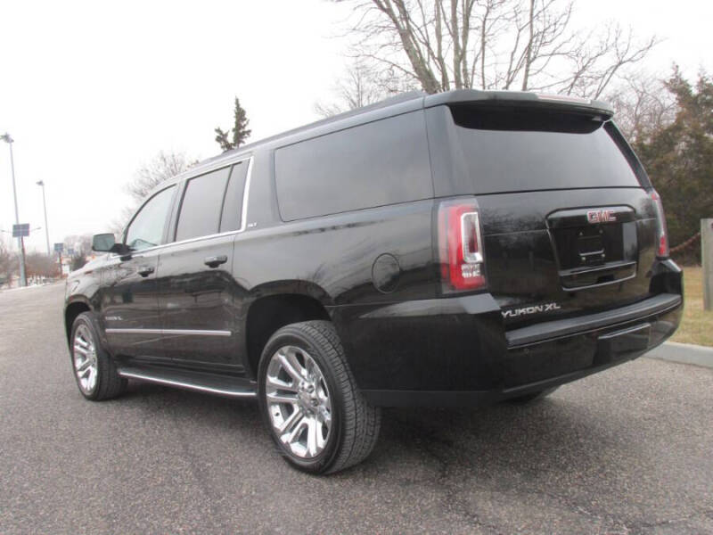 2019 GMC Yukon XL SLT