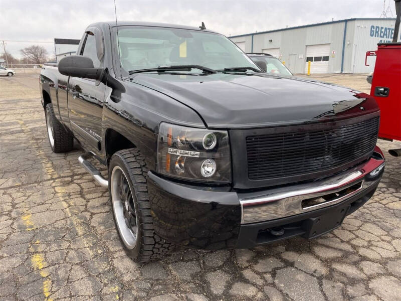 2007 Chevrolet Silverado 1500 for sale at GENOA MOTORS INC in Genoa IL