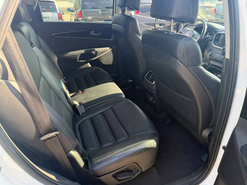 2017 Kia Sorento EX V6