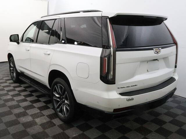 2024 Cadillac Escalade Sport