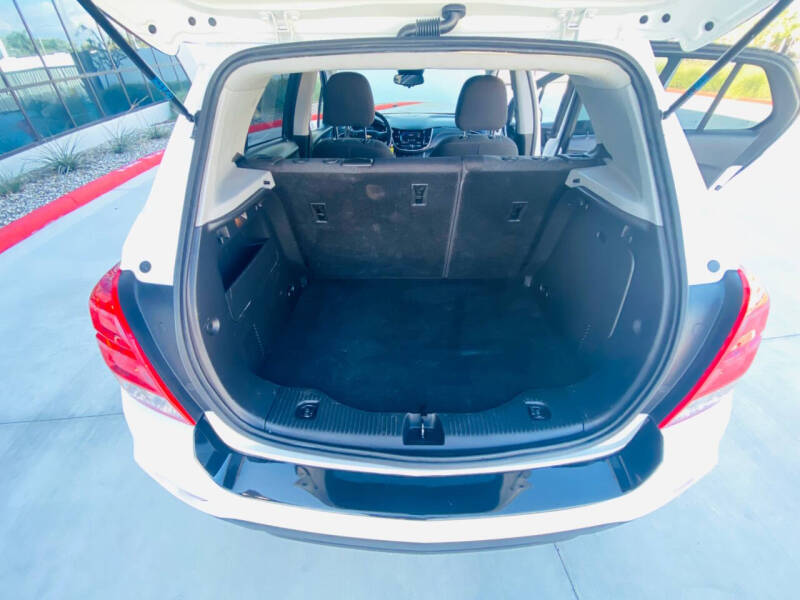 2022 Chevrolet Trax LS