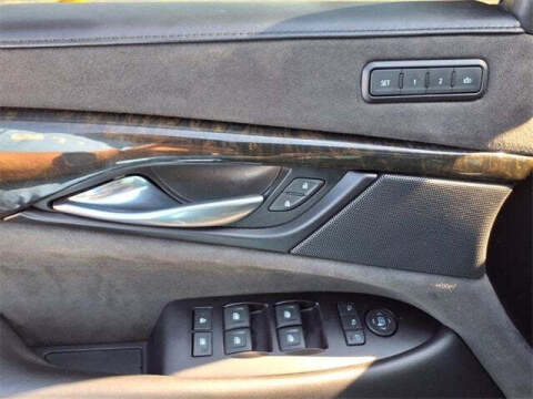 2020 Cadillac Escalade Platinum