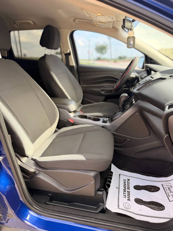 2015 Ford Escape S