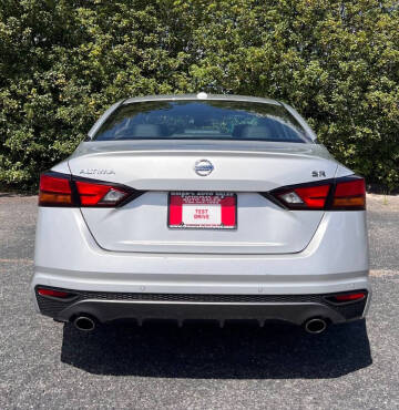 2021 Nissan Altima 2.5 SR