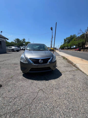 2016 Nissan Versa 1.6 SV