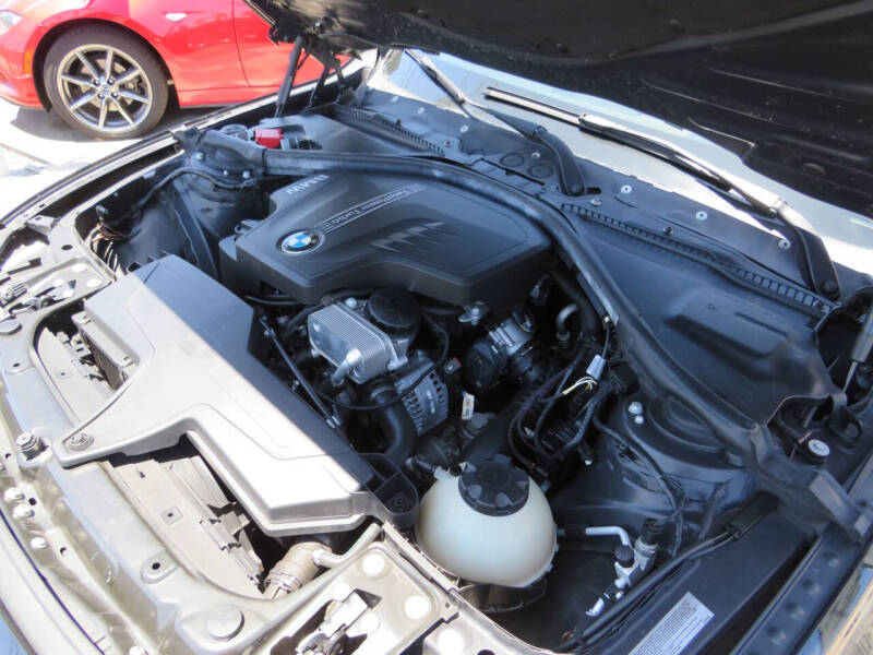 2012 BMW 3 Series 328i