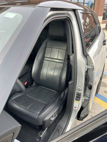 2022 Land Rover Range Rover Evoque P250 SE