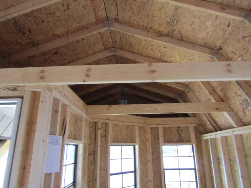 12 x 24 lofted barn w/ deluxe playhouse pkg