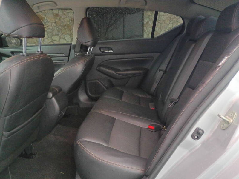 2021 Nissan Altima 2.5 SR