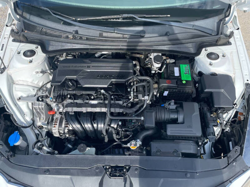 2021 Hyundai Elantra SE