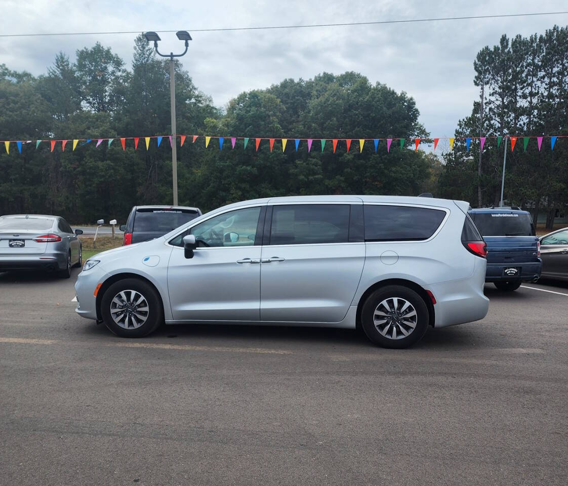 2023 Chrysler Pacifica Plug-In Hybrid for sale at Auto Hunter in Webster, WI