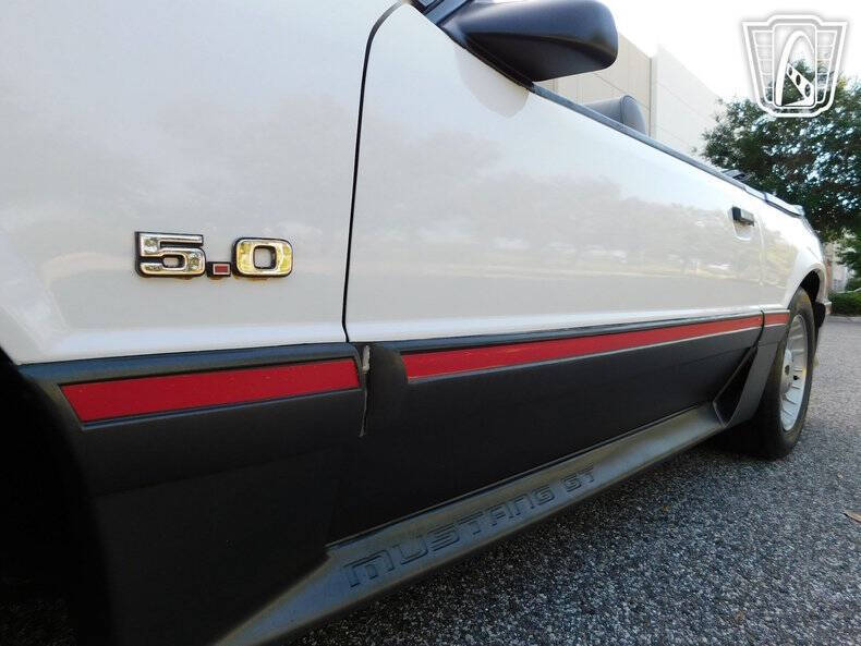 1987 Ford Mustang GT