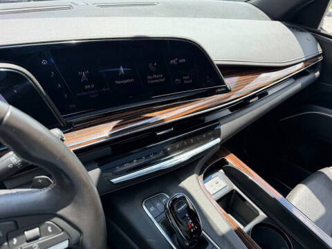 2024 Cadillac Escalade ESV Premium Luxury