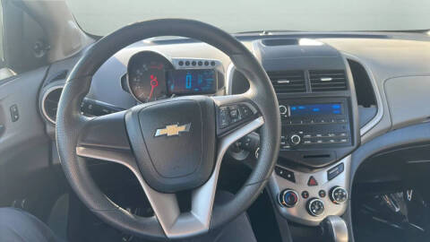 2016 Chevrolet Sonic LS Auto