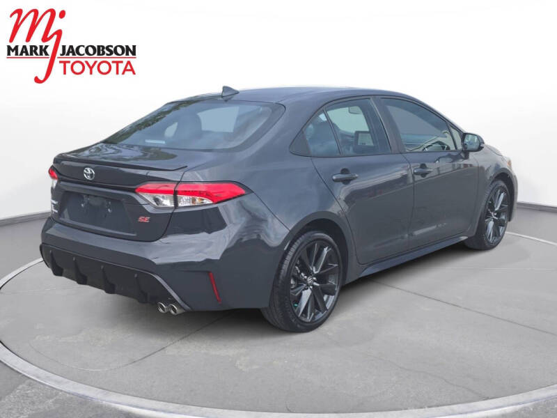 2025 Toyota Corolla SE