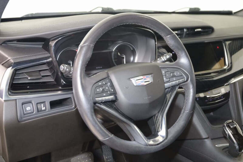 2023 Cadillac XT6 Premium Luxury