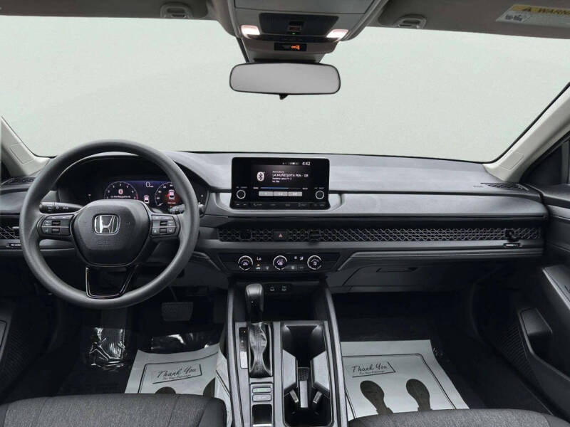 2025 Honda Accord LX