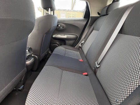 2016 Nissan JUKE S