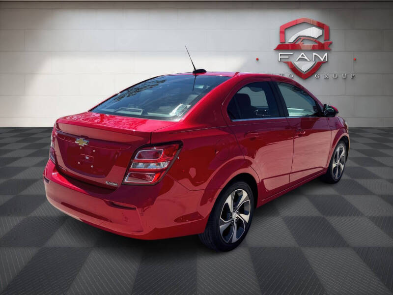 2019 Chevrolet Sonic Premier Auto