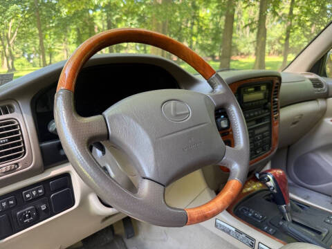 2000 Lexus LX 470