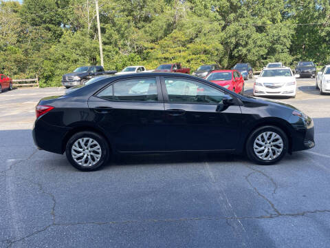 2017 Toyota Corolla LE