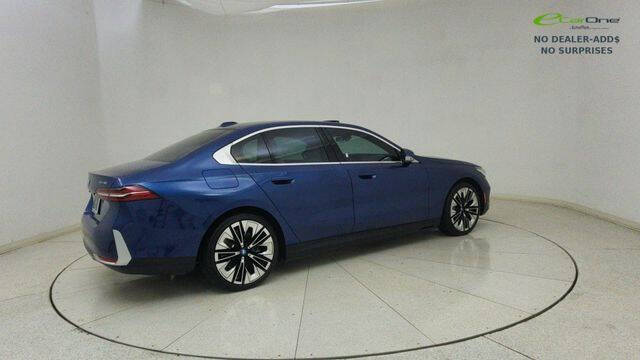 2025 BMW i5 xDrive40