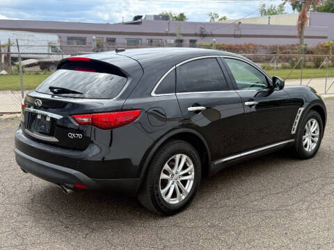 2014 Infiniti QX70