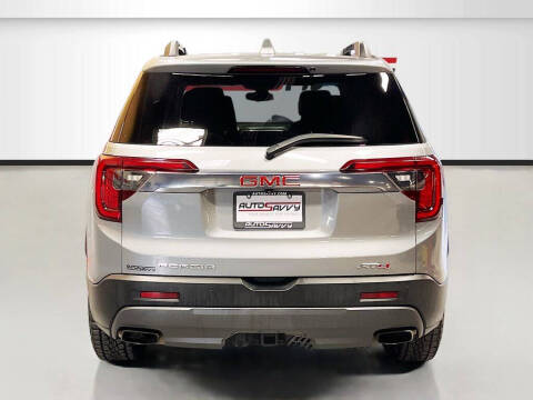 2023 GMC Acadia AT4