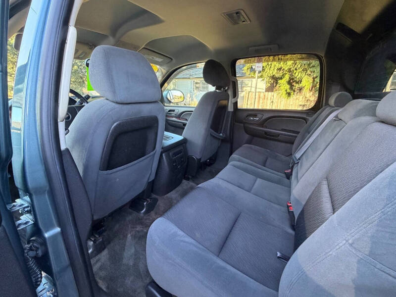 2009 Chevrolet Avalanche LS