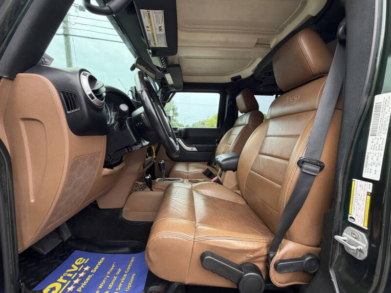 2011 Jeep Wrangler Unlimited Sahara