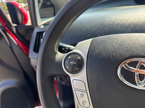 2014 Toyota Prius Four