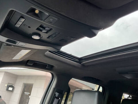 2016 Cadillac Escalade Platinum