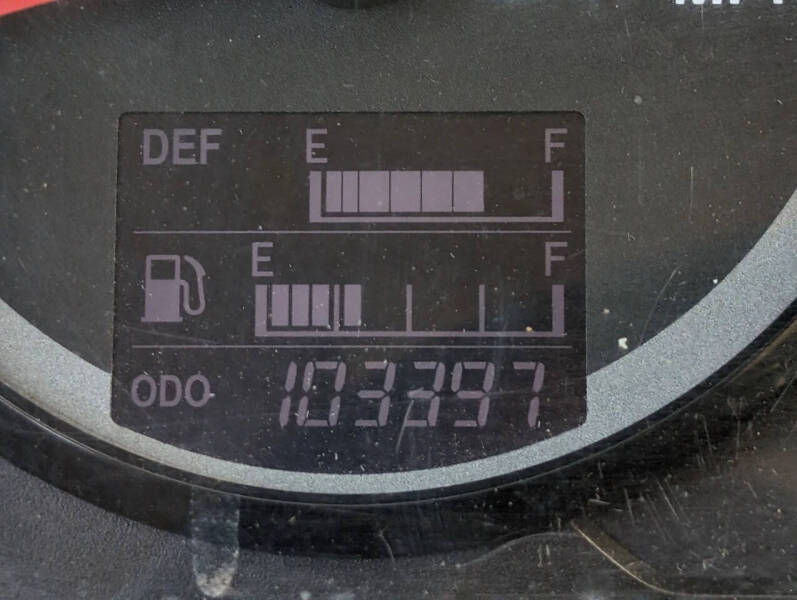 2015 Hino 268A