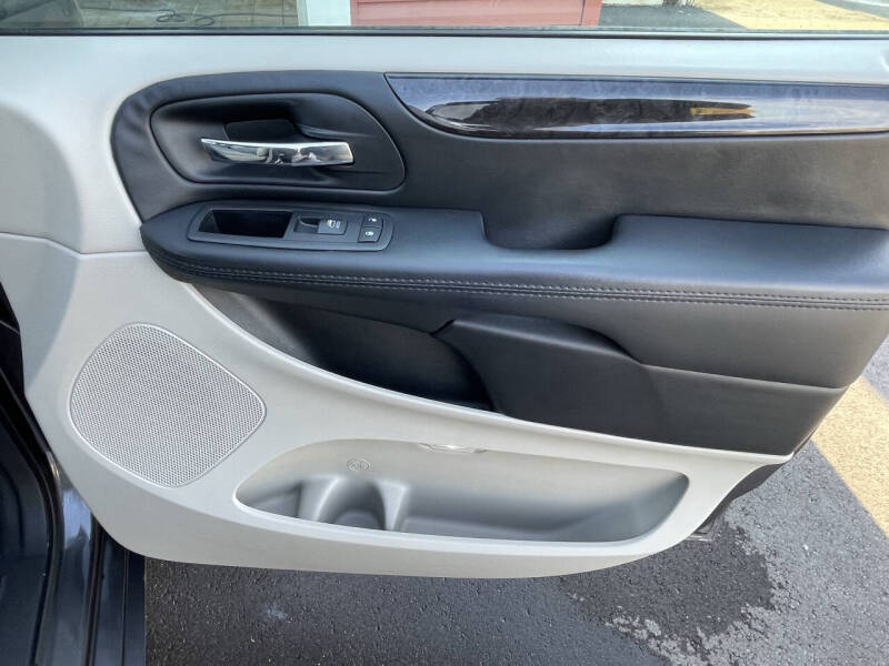 2016 Dodge Grand Caravan SE