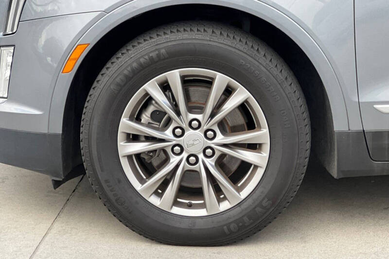 2022 Cadillac XT5 Premium Luxury