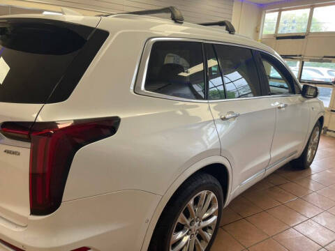 2021 Cadillac XT6 Premium Luxury