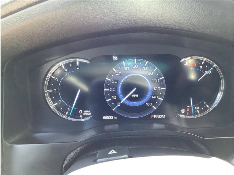 2016 Cadillac Escalade Luxury Collection