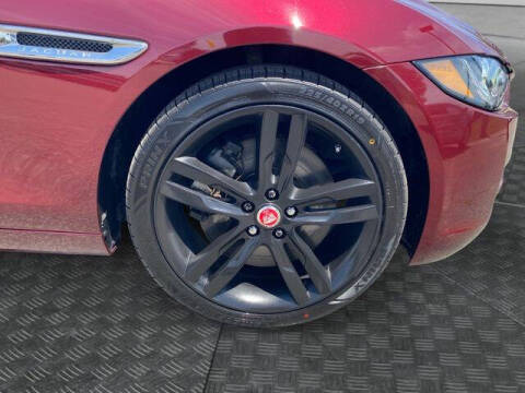 2017 Jaguar XE 35t Prestige