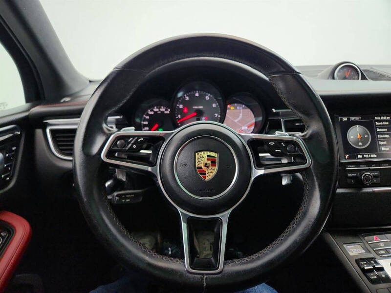 2016 Porsche Macan S