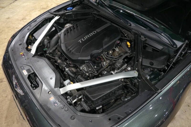 2019 Genesis G70 3.3T Design Edition