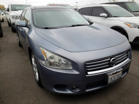 2012 Nissan Maxima for sale at Universal Auto in Bellflower CA