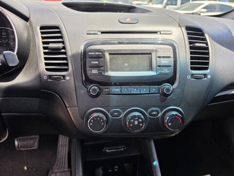 2018 Kia Forte5 LX