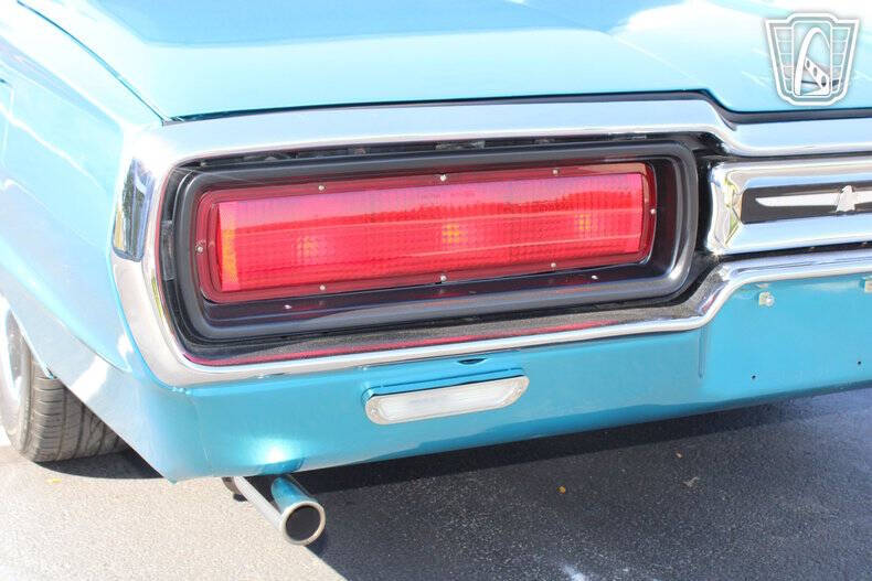 1965 Ford Thunderbird